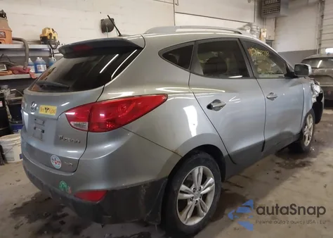 2010 Hyundai Tucson Gls from USA, damaged, VIN KM8JUCAC4AU061053